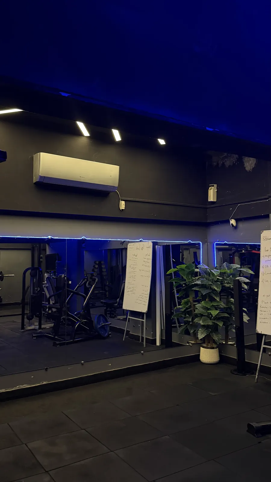 Training area at Hanma Fitness Studio, Gulistan e Johar